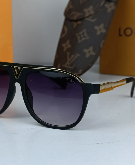 1.1 Louis Vuitton Mascot Sunglasses Black